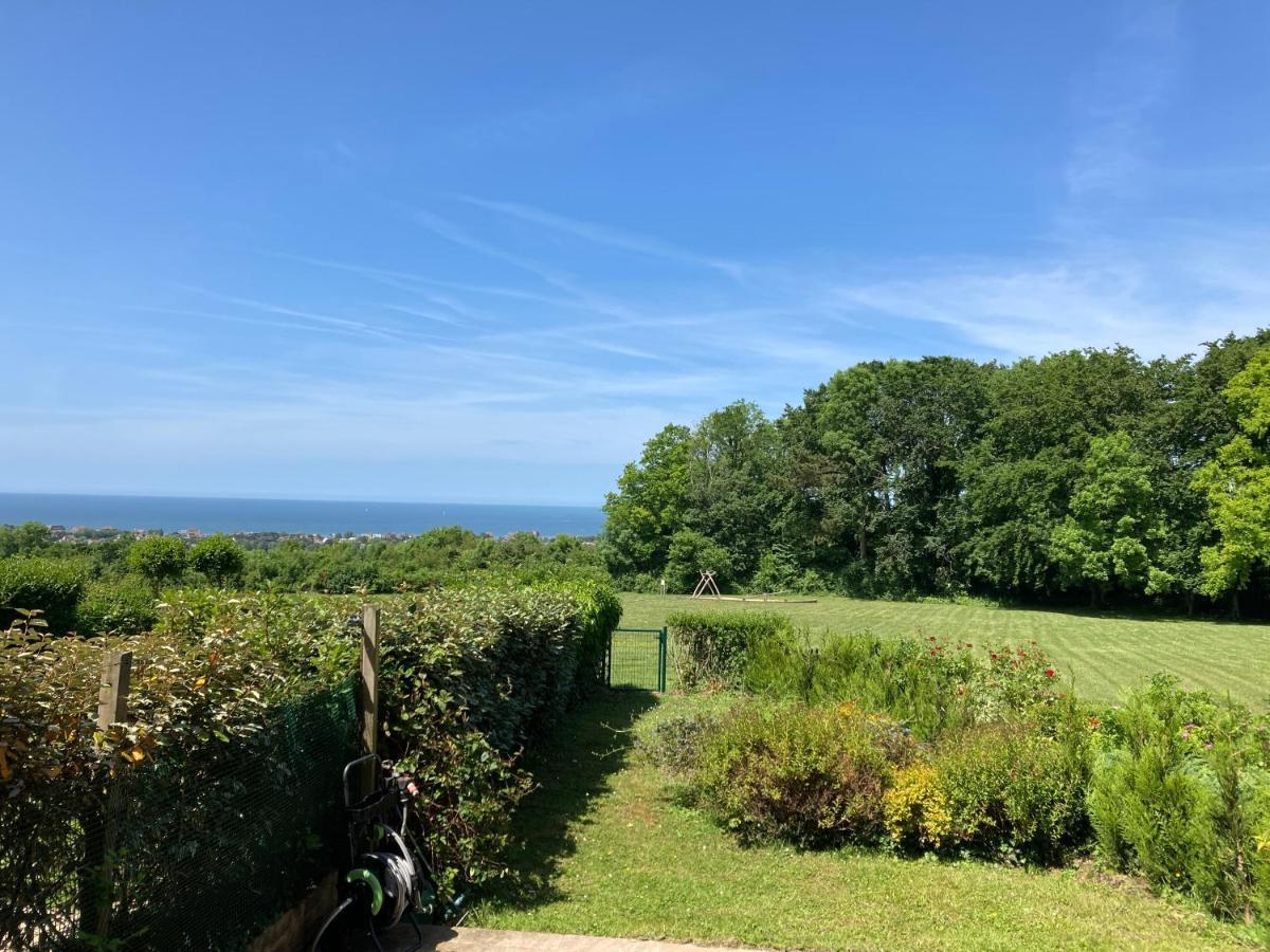 Deauville Vue Mer Tourgeville Buitenkant foto